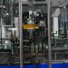 China La máquina de etiquetado de manga de lata totalmente automática fue probada en el taller y exportada a Indonesia wholesale