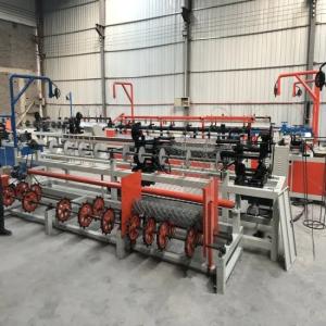 China 2-4mwidth double Wire &Single Wire Fully Automatic Diamond Mesh Chain Link Fence Making Machine Factory wholesale