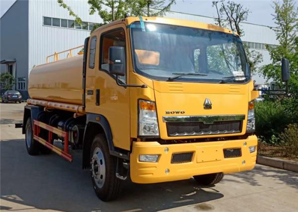 Sinotruck HOWO 4x2 6 Wheeler 10 Tons Water Tanker Truck 10000 Liters Water