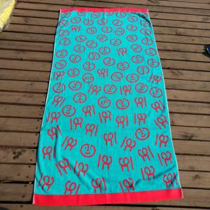 Colorful Yarn Dyed  jacquard Towel  Custom Logo Cute Pattern Beach Towel