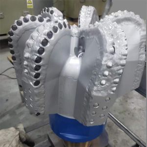 China PDC Forage Bit 17-1/2 pouces 6 lames Diamant PDC Roche Bit de spécifications API wholesale