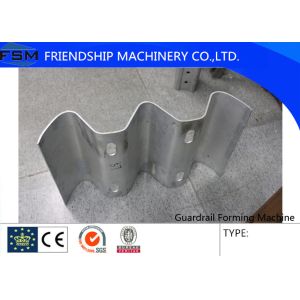 China Rolo do corrimão de três ondas que forma a máquina 45 quilowatts do poder do motor principal com a máquina de dobra do corrimão supplier