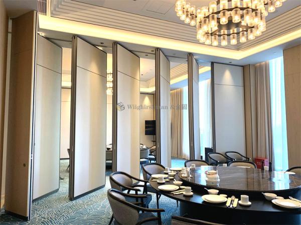 Soundproof 85mm Thickness Sliding Folding Partition Temporary Room Dividers