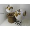 China Handcrafted Garden Sculptures And Ornaments , Chicken Garden Ornaments wholesale