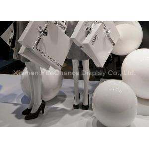 China Modern Design Shop Display Christmas Decorations Handmade Pure White Resin Balls supplier