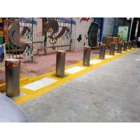 China Vertical Lift Rising Metal Bollard Barrier For Gate for sale