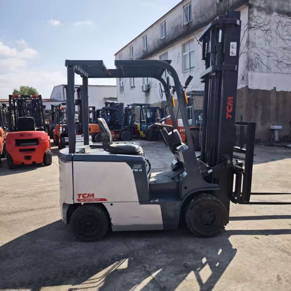 High Quality TCM Diesel Electric Forklift 2.5ton 3T 5T New Energy Used Condition Seat Operator Core Mast Small Lonking Cpd35