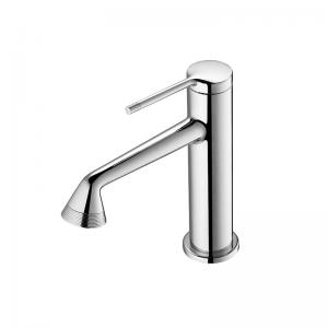 China Chrome Basin Mixer Faucet Deck Mounted Bathroom Faucet Single Lever supplier