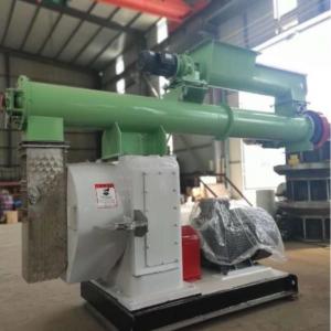 China Livestock Pelletizer Animal Pellet Machine 800-1000kg/H Chicken Feed Making Machine supplier