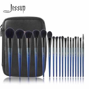 China portable No fading Blue Handle Makeup Brushes Faux Squirrel Hair wholesale