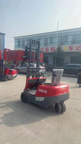 Three Fulcrum Electric Forklift Truck Small Warehouse Handling Turning Radius Small Working Time 5-8 Hours