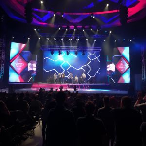 China Écran d'affichage extérieur à LED 3840 Hz supplier