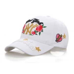 White Cotton Baseball Cap 3D Embroidery Logo 5 Panel 100% Cotton For Outdoor Activities