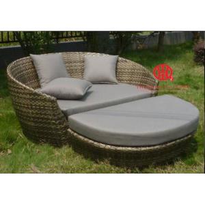 Leisure outdoor furniture rattan chaise lounge