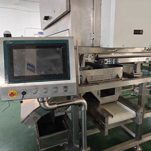 China KM-1250 Coriander Sorting Machine, High Precision Equipped With 3 Ultra High Definition Resolution Cameras wholesale