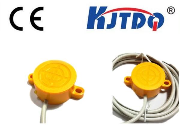 3 Wire Proximity Sensor , Flush Type Sensor 10 - 36Vdc Operating Voltage