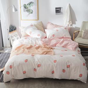 100% Cotton Duvet Cover Set Kawaii Strawberry Quilt Cover for Baby Crib in Bedroom
