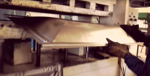 Metal Coffin Casket Hydraulic Press Machine 800 Ton 1000Ton Deep Drawing