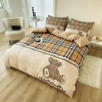 China Luxury Lattice Bear Fashion Design Duvet Cover Bed Sheets Set for Children and Adults on sale