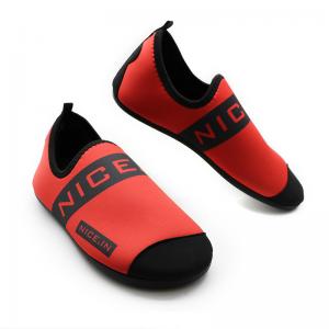 China Red Neoprene Winter Fur Shoes Neoprene And Faux Fur Synthetic Upper Material supplier