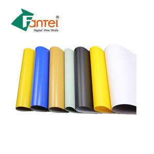 China Polyester PVC Coated Tarpaulin 510gsm Knife Coating 70 Degree supplier