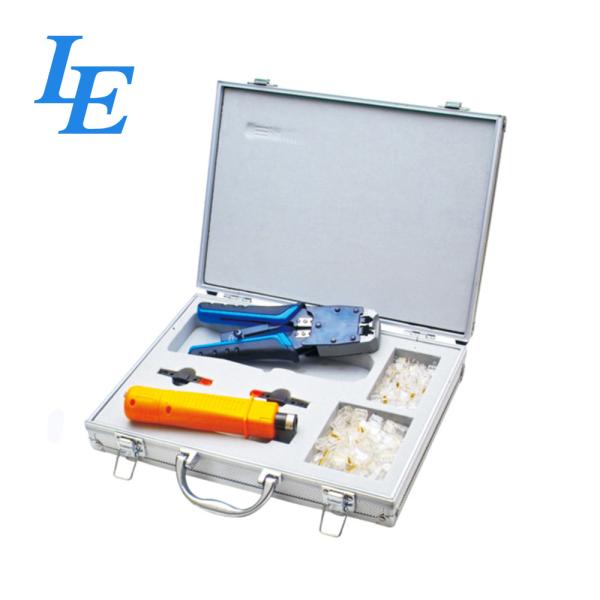 La herramienta Kit With Crimper And Pdtool del establecimiento de una red de Cat6A equipa