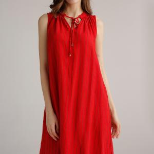 China Red Sleeveless Cotton Swing Womens Casual Linen Dresses Shrinkle Neck supplier