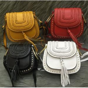 China Female head layer of leather 2016 new European and American fashion rivet fringed shoulder bag Messenger packet supplier